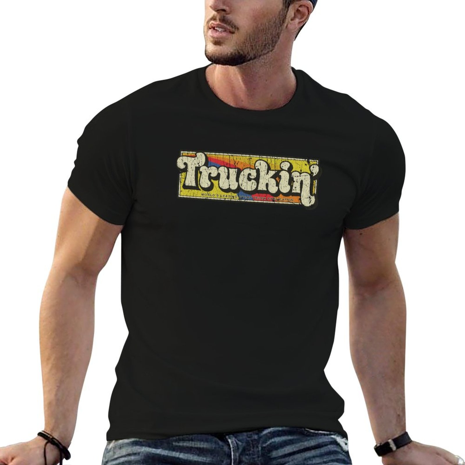 Mens Fashion Magazines - ทรัคกิน'แมกกาซีน 1975 เสื้อยืดแฟชั่นกราฟิกสำหรับผู้ชาย
